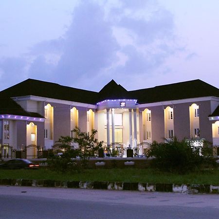 Owerri Westbrook Hotel מראה חיצוני תמונה