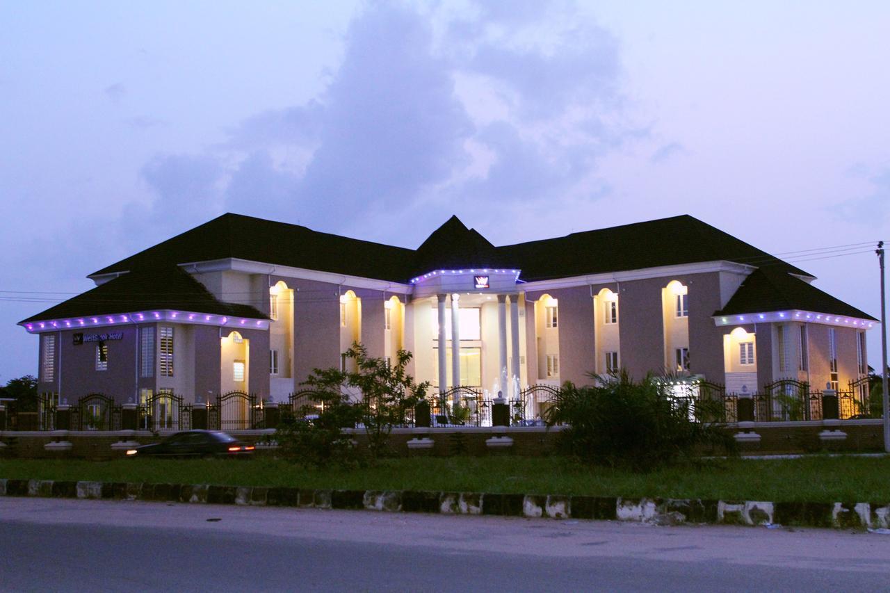 Owerri Westbrook Hotel מראה חיצוני תמונה