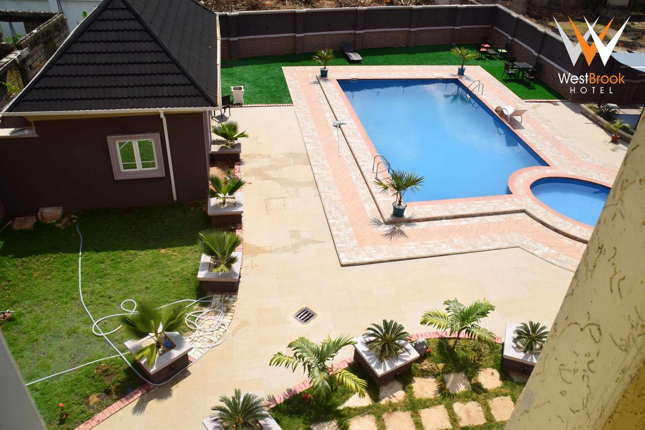 Owerri Westbrook Hotel מראה חיצוני תמונה