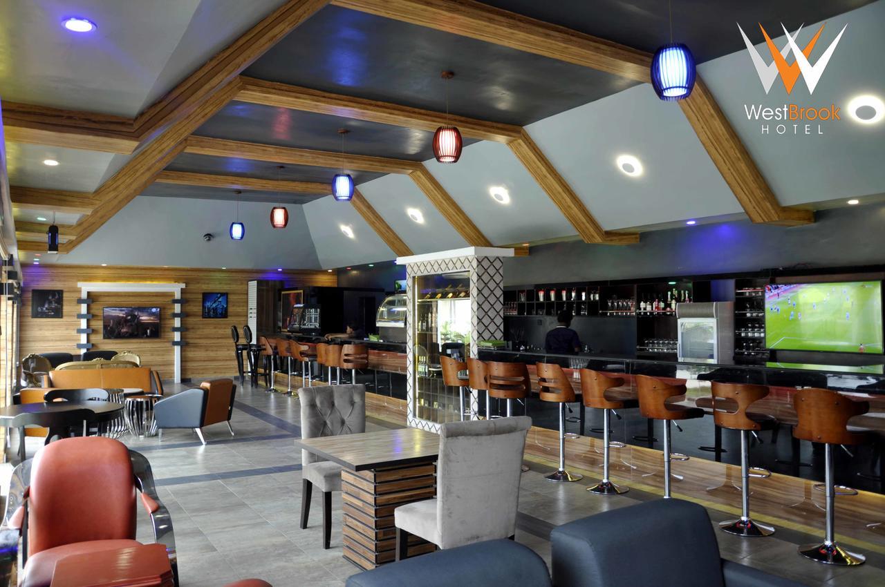 Owerri Westbrook Hotel מראה חיצוני תמונה